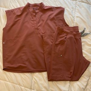 Figs- womens mauve figs scrubs